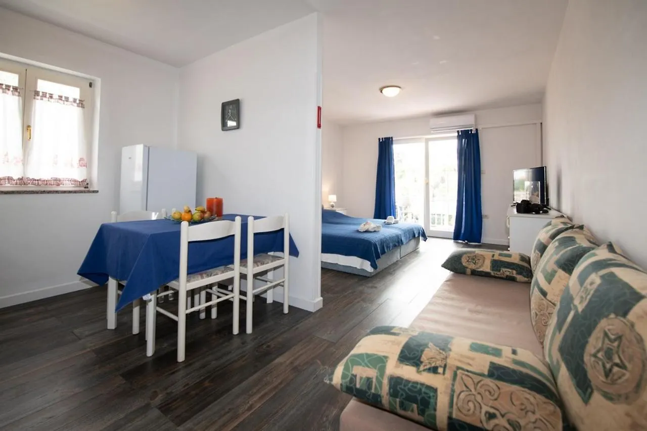 Apartments With A Parking Space Ika, Opatija - 7931 Icici
